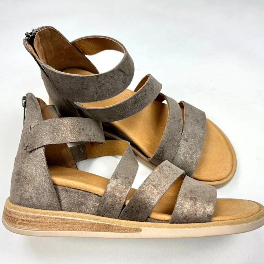 Garnet Hill Luna‎ Sport Sandals Women 38 US 8 NWOB $169 Zip Closure Wedge
